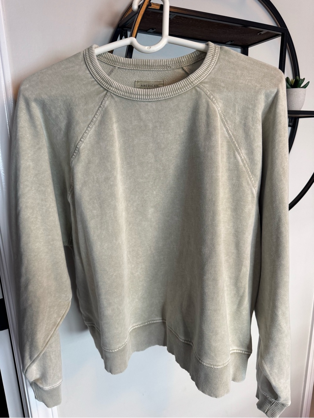 American Eagle Outfitters Women's Crewneck Sweatshirt - Sage Green size large